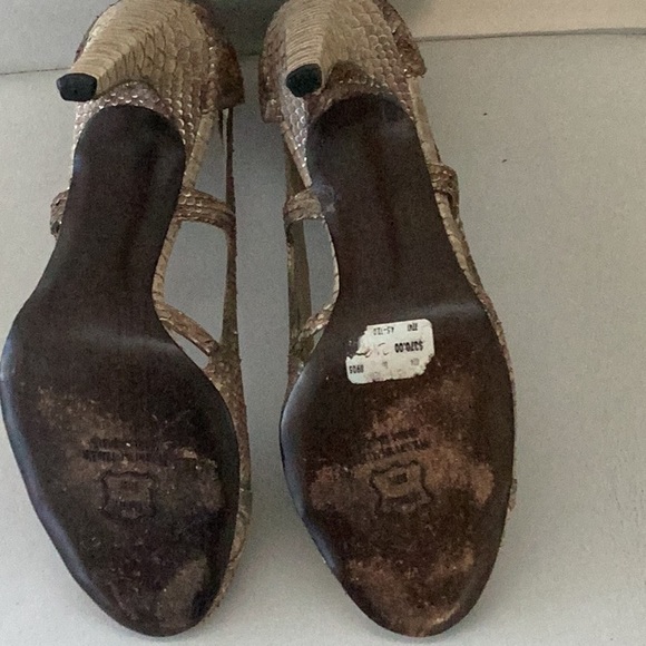 Stuart Weitzman Cream and Brown Heels Snakeskin Embossed Pattern Size 10 - Picture 4 of 5